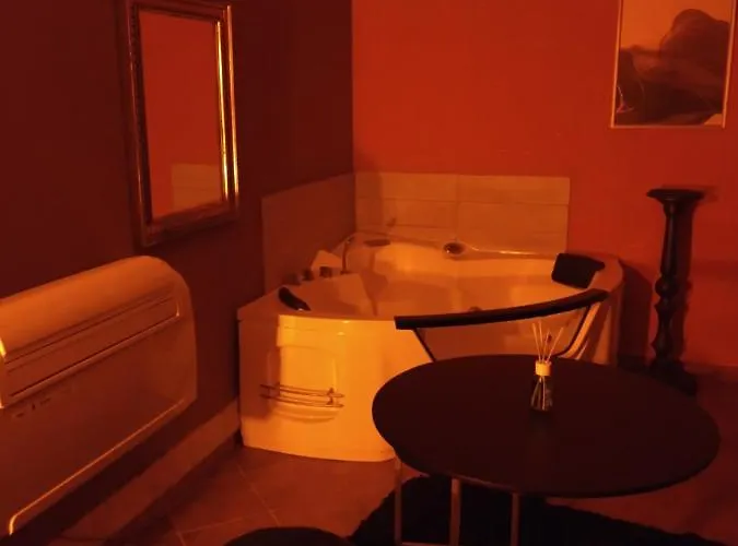 بيت للعطل Merope Idrosuite *